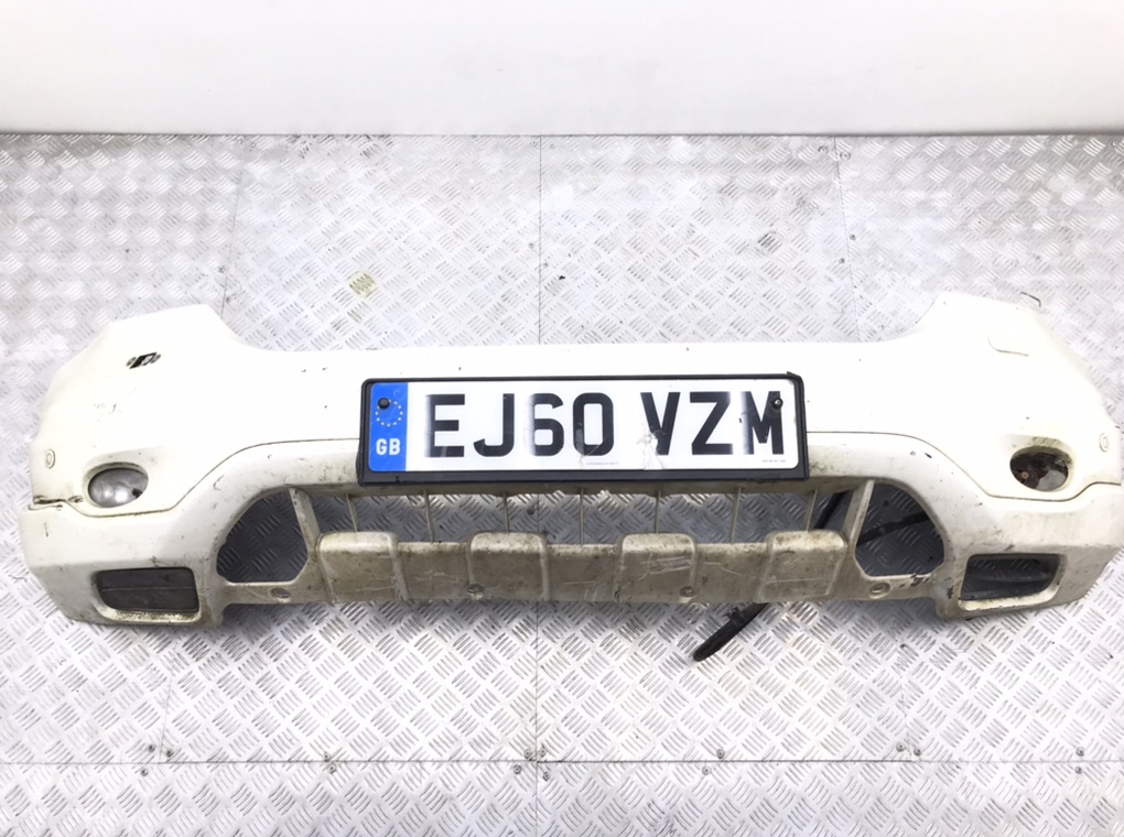 Бампер передний для Honda CR-V, 2010 г. 2.2 TDi дизель б/у