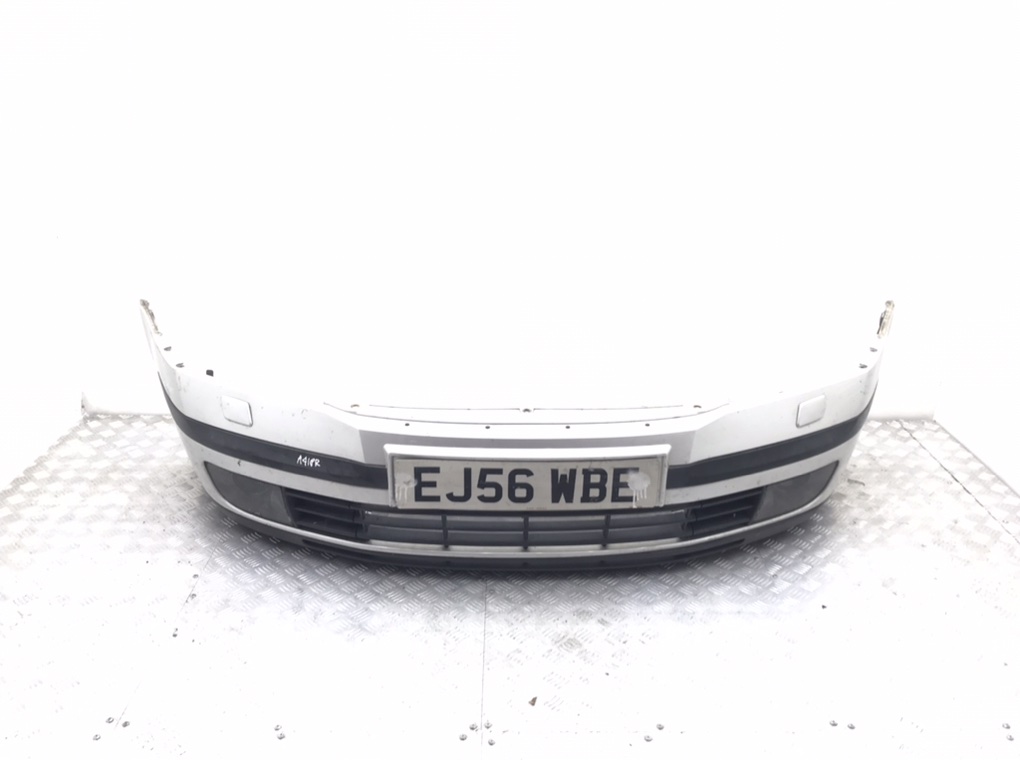 Бампер передний для Skoda Octavia, 2006 г. 1.9 TDi дизель б/у