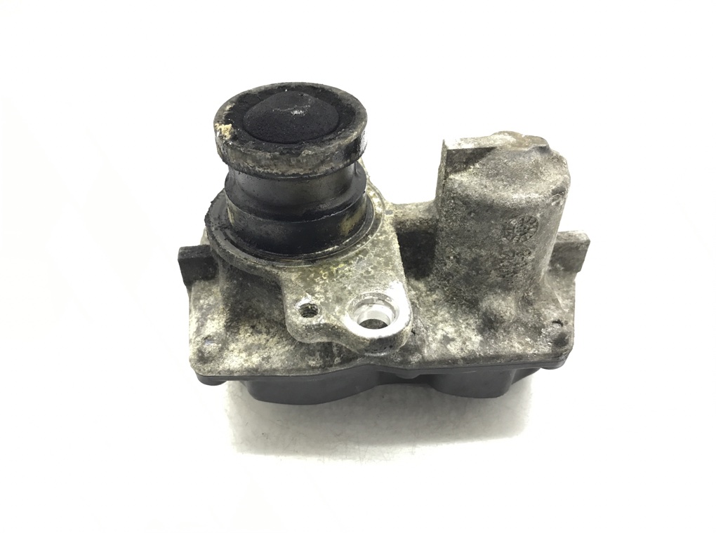 Клапан EGR для Opel Vivaro, 2016 г. 1.6 CDTi дизель б/у — фото 3