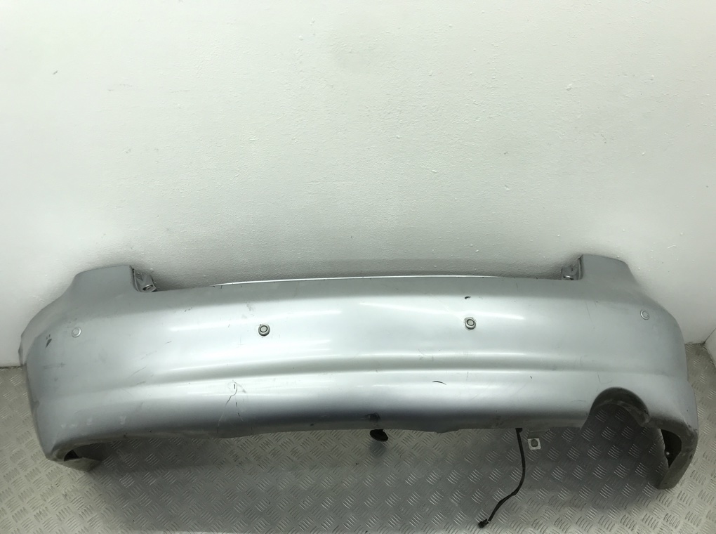 Бампер задний для Mitsubishi Grandis, 2008 г. 2.0 DiD дизель б/у
