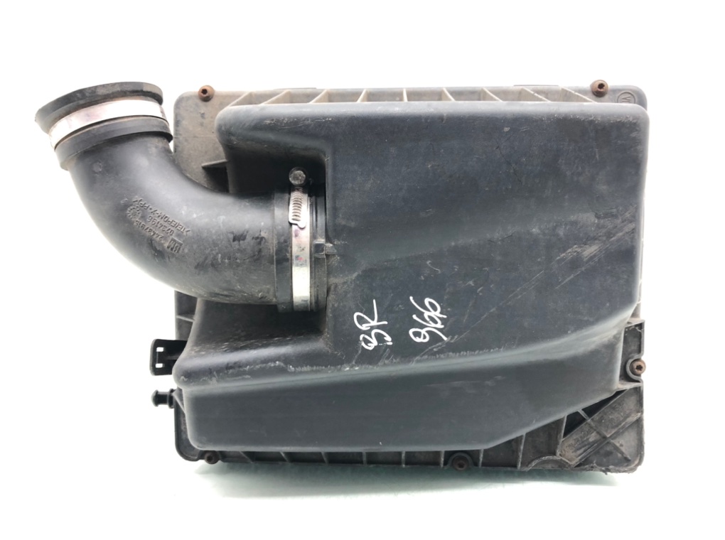 Корпус воздушного фильтра для Opel Astra, 2008 г. 1.4 i бензин б/у