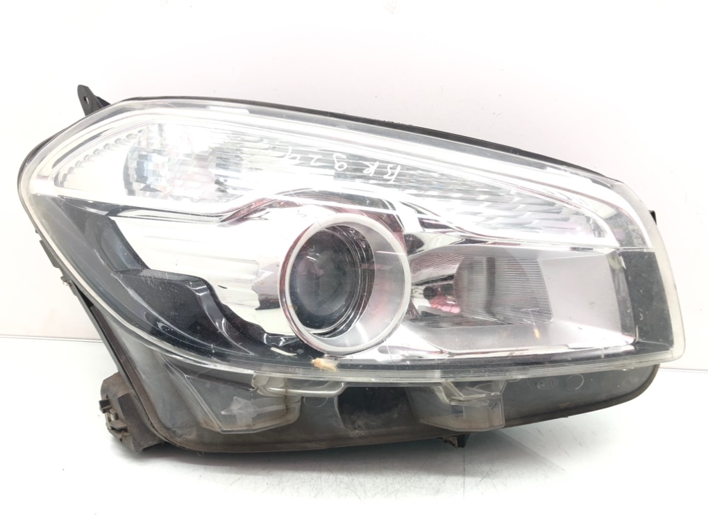 Фара правая для Nissan Qashqai, 2012 г. 1.5 DCi дизель б/у