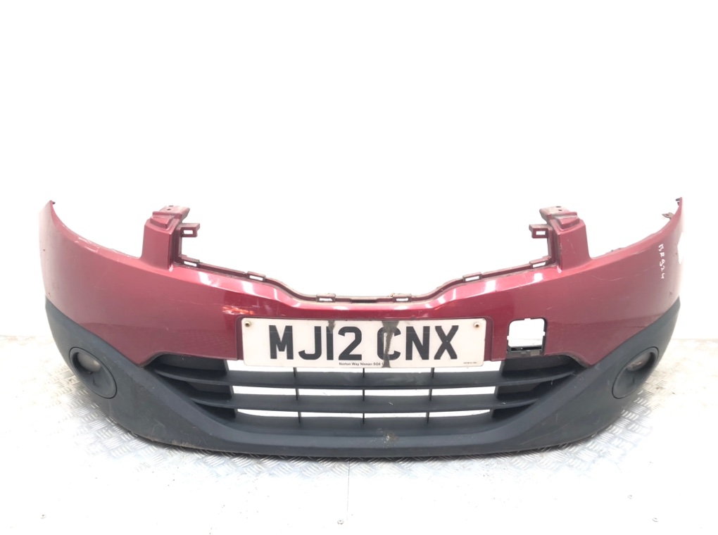 Бампер передний для Nissan Qashqai, 2012 г. 1.5 DCi дизель б/у