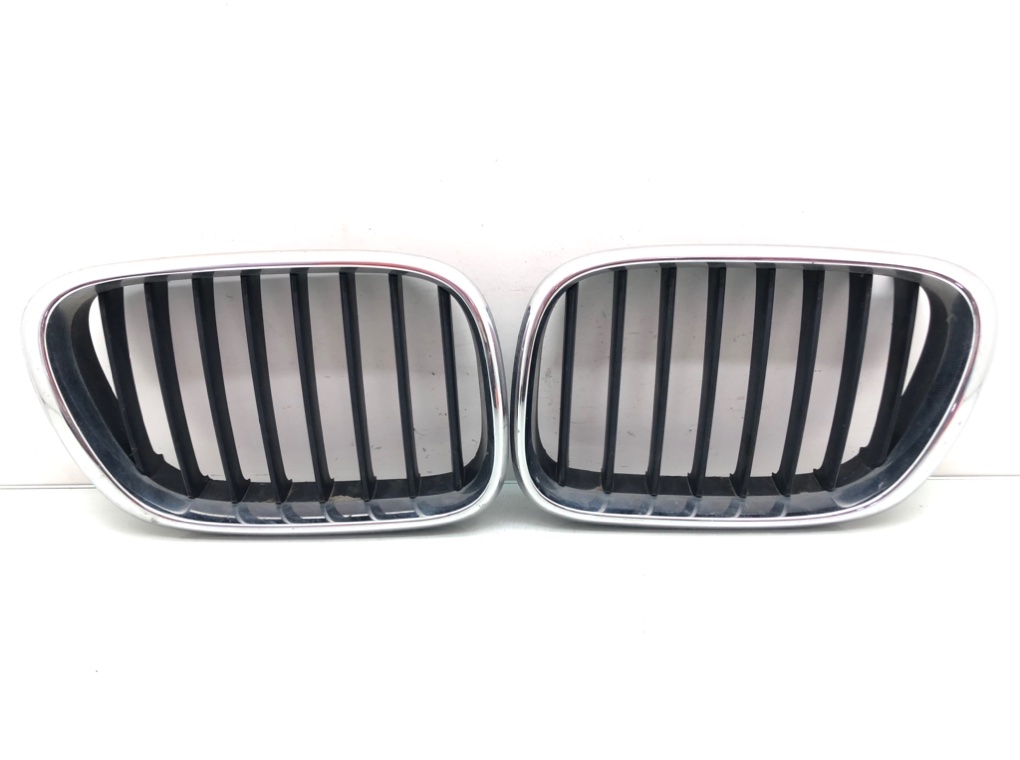 Решетка радиатора для BMW X5 E53, 2002 г. 3.0 TD дизель б/у