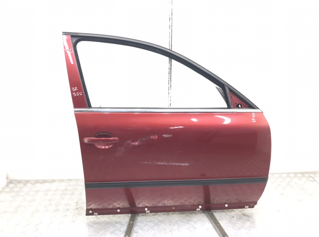 Дверь передняя правая для Skoda Superb, 2007 г. 2.0 TDI дизель б/у