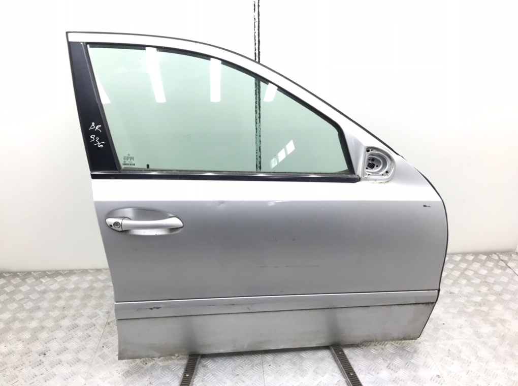 Дверь передняя правая для Mercedes E W211, 2007 г. 2.2 CDi дизель б/у