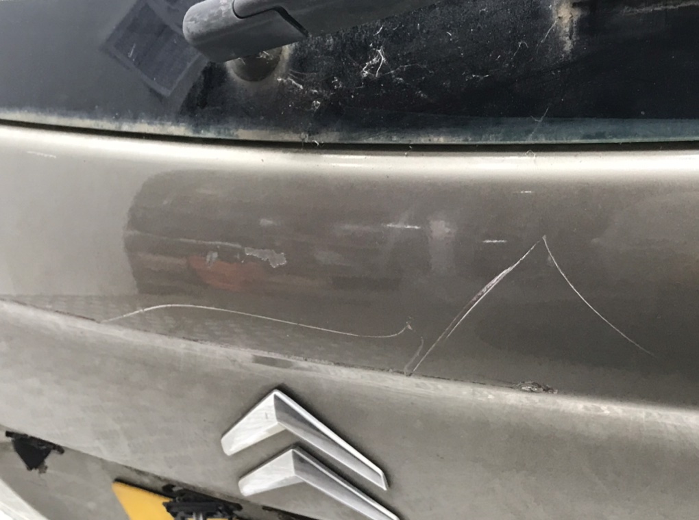 Крышка багажника для Citroen Xsara Picasso, 2007 г. 1.6 i бензин б/у — фото 7