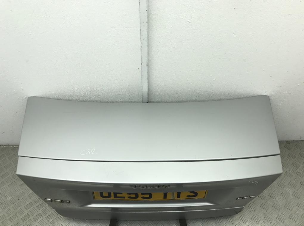 Крышка багажника для Volvo S60, 2006 г. 2.0 Ti бензин б/у — фото 2