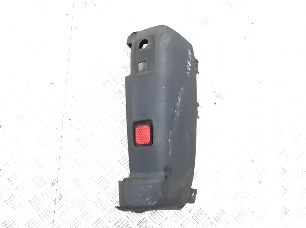 Клык бампера задний правый для Citroen Jumper, 2015 г. 2.2 HDi дизель б/у