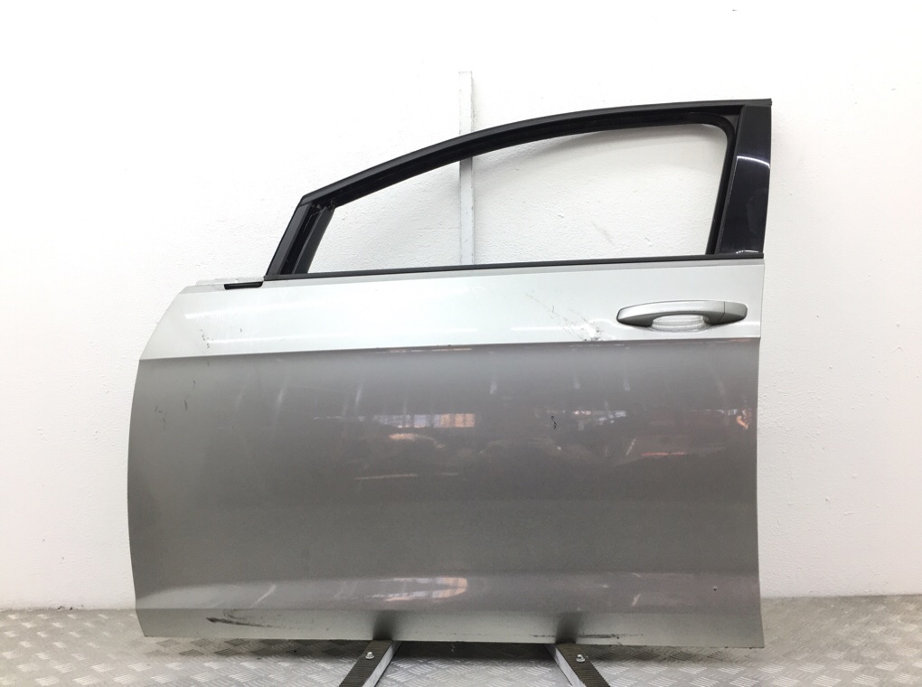Дверь передняя левая для Volkswagen Golf, 2013 г. 1.6 TDi дизель б/у