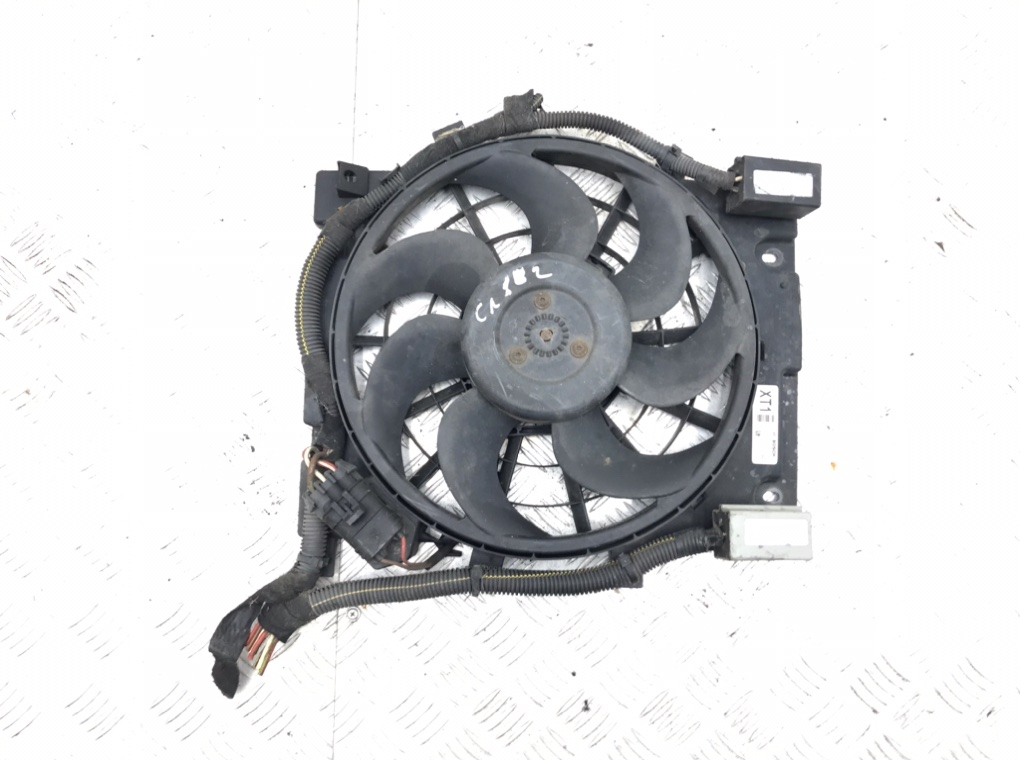 Вентилятор радиатора для Opel Zafira, 2011 г. 1.7 CDTi дизель б/у