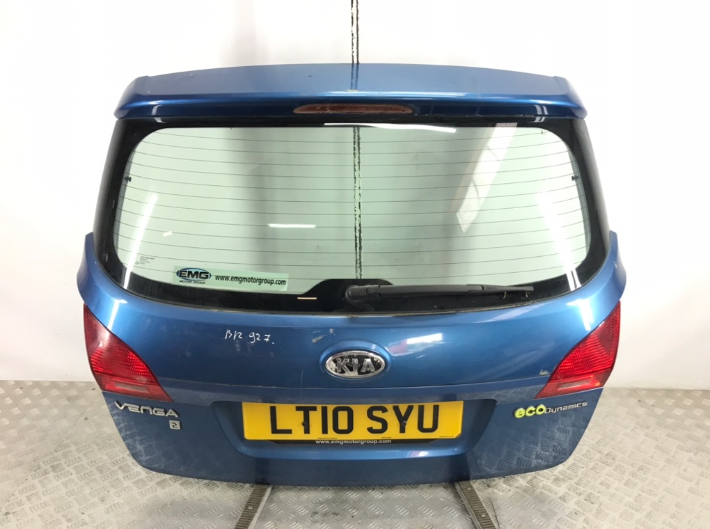 Крышка багажника для Kia Venga, 2010 г. 1.4 CRDi дизель б/у