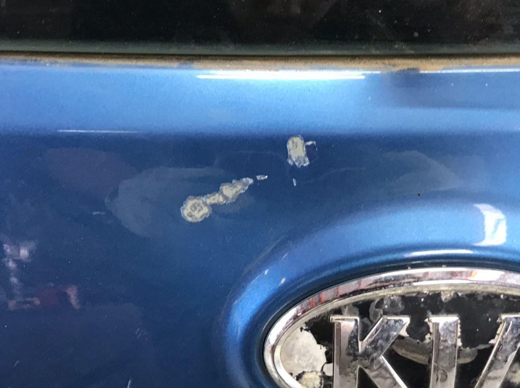 Крышка багажника для Kia Venga, 2010 г. 1.4 CRDi дизель б/у — фото 7