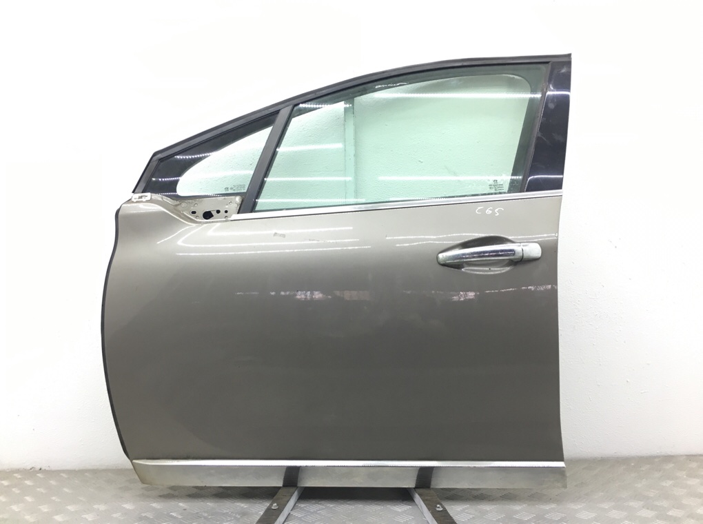 Дверь передняя левая для Peugeot 2008, 2015 г. 1.2 i бензин б/у