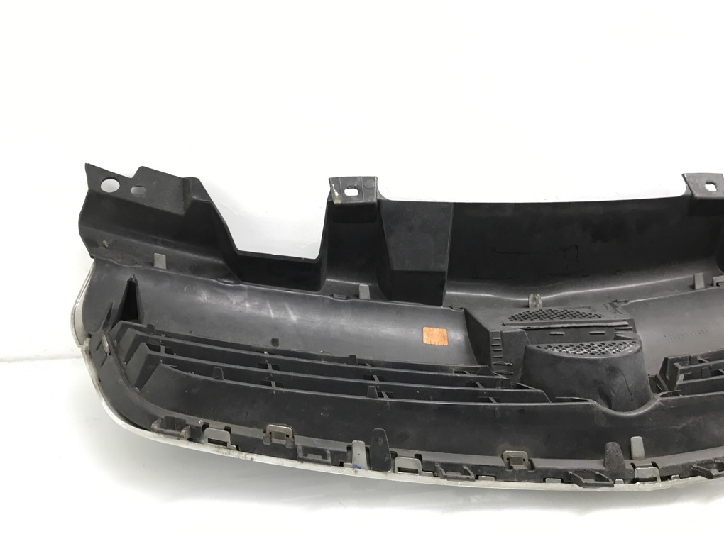 Решетка радиатора для Opel Zafira, 2007 г. 1.9 CDTi дизель б/у — фото 4