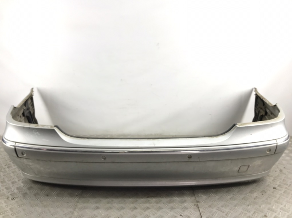 Бампер задний для Mercedes E W211, 2005 г. 2.2 CDi дизель б/у