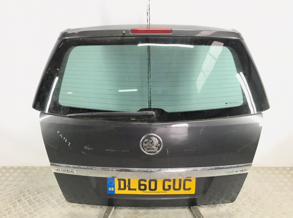 Крышка багажника для Opel Zafira, 2011 г. 1.7 CDTi дизель б/у