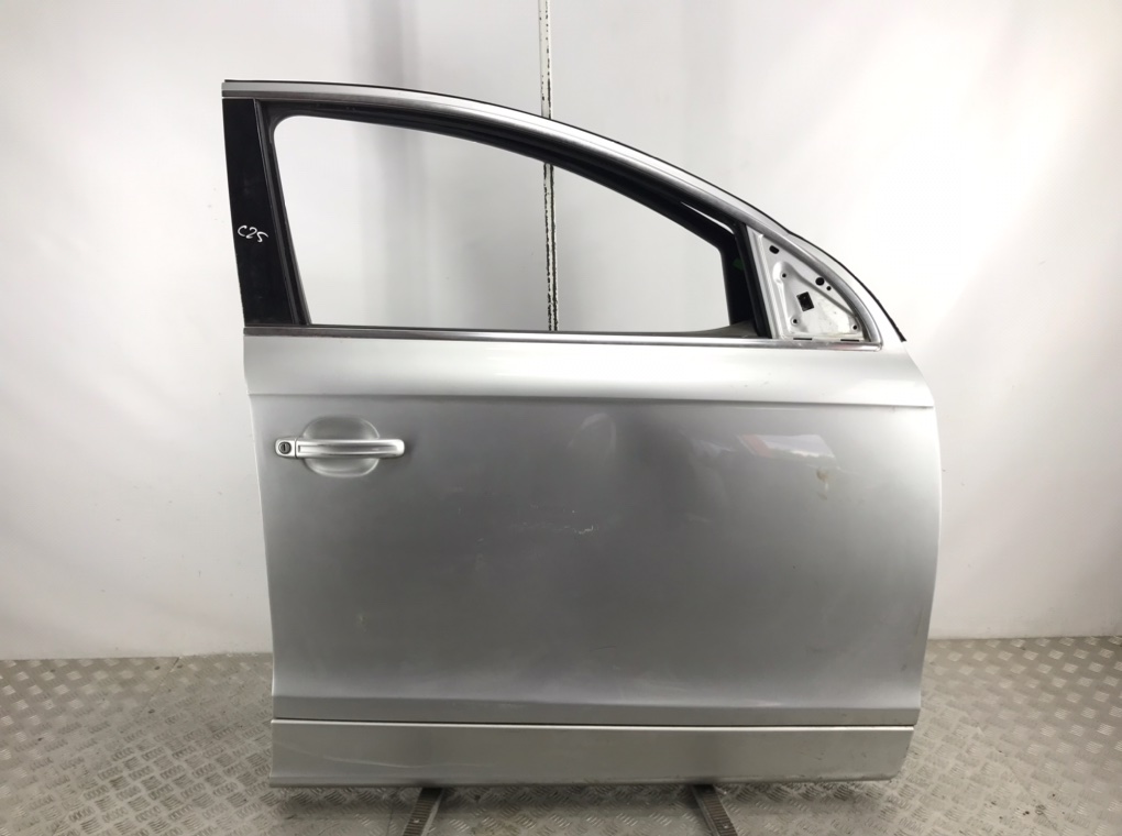 Дверь передняя правая для Audi Q7, 2009 г. 3.0 TDi дизель б/у
