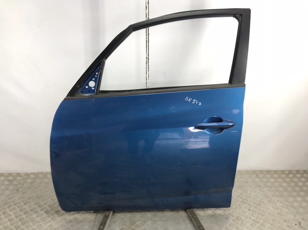 Дверь передняя левая для Kia Venga, 2010 г. 1.4 CRDi дизель б/у