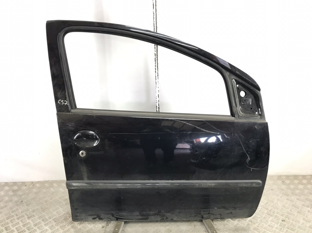 Дверь передняя правая для Peugeot 107, 2005 г. 1.0 i бензин б/у