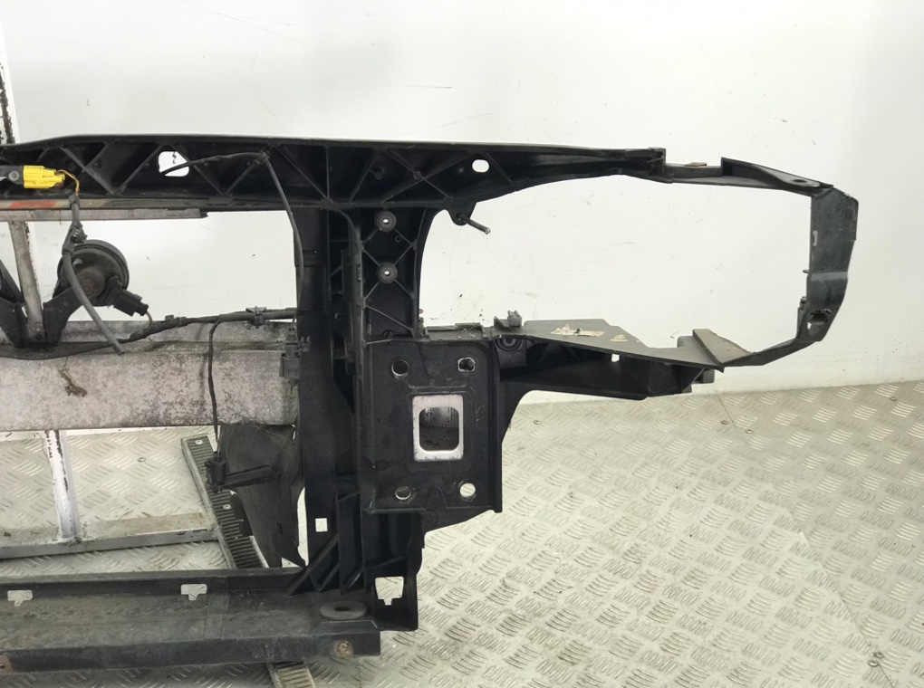 Панель передняя (телевизор) для Audi TT, 2006 г. 2.0 TFSI бензин б/у — фото 6