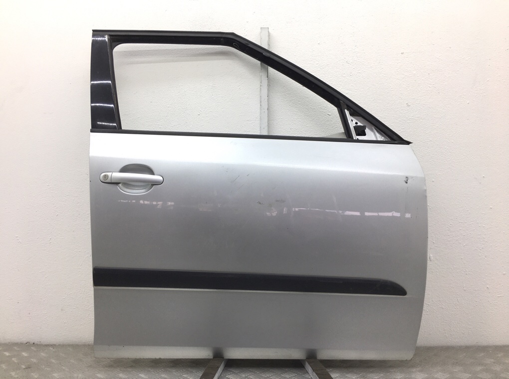 Дверь передняя правая для Skoda Fabia, 2007 г. 1.4 TDi дизель б/у