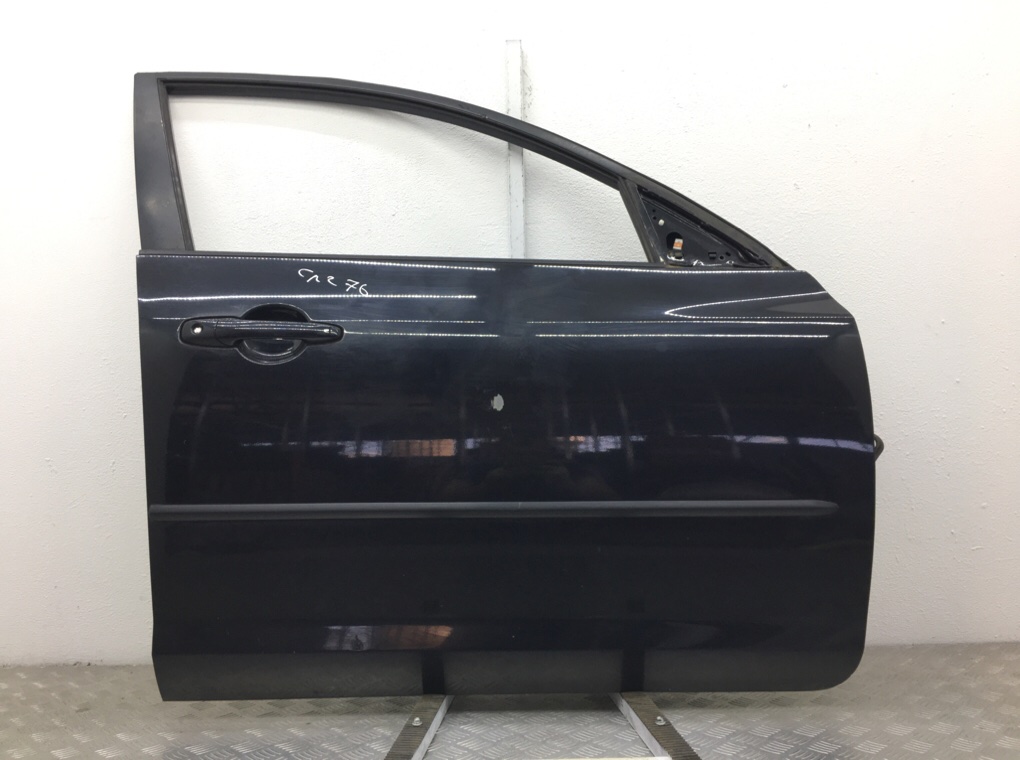 Дверь передняя правая для Mazda 3, 2008 г. 1.6 TD дизель б/у
