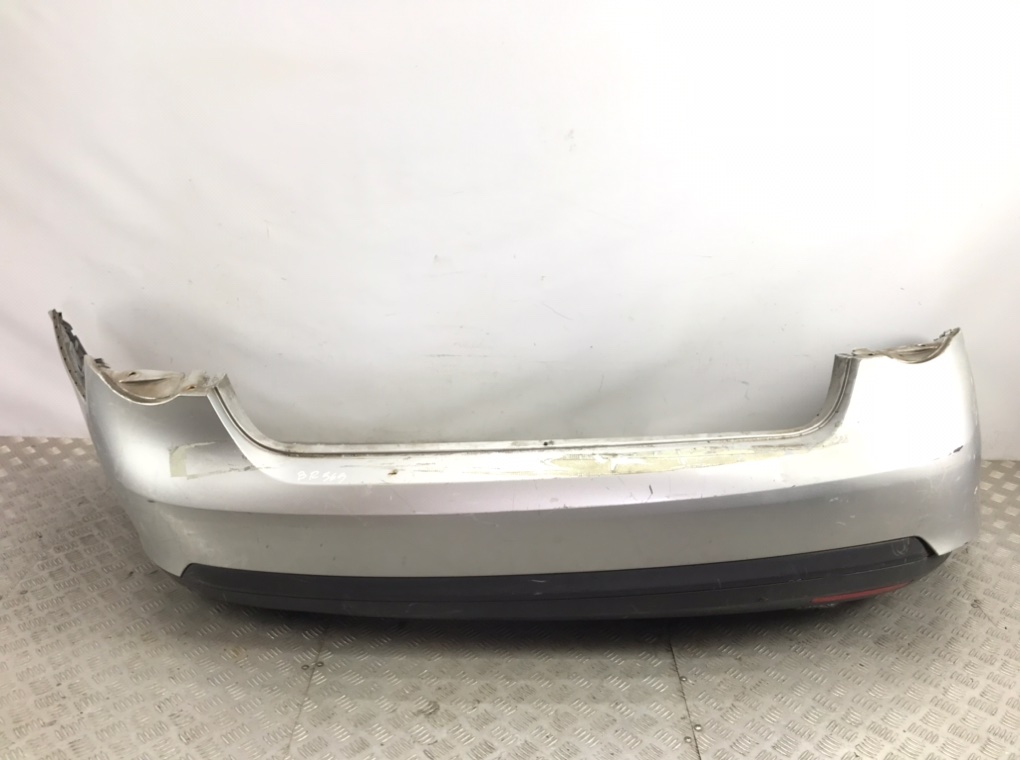 Бампер задний для Volkswagen Jetta, 2008 г. 1.6 FSI бензин б/у