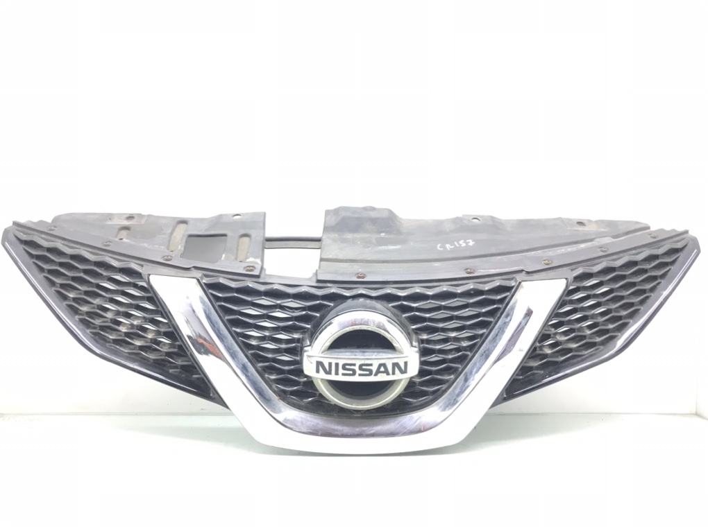 Решетка радиатора для Nissan Qashqai, 2014 г. 1.2 i бензин б/у