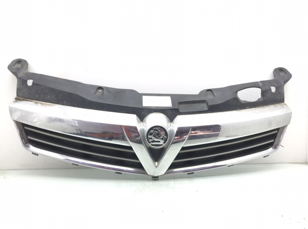 Решетка радиатора для Opel Astra, 2008 г. 1.6 i бензин б/у