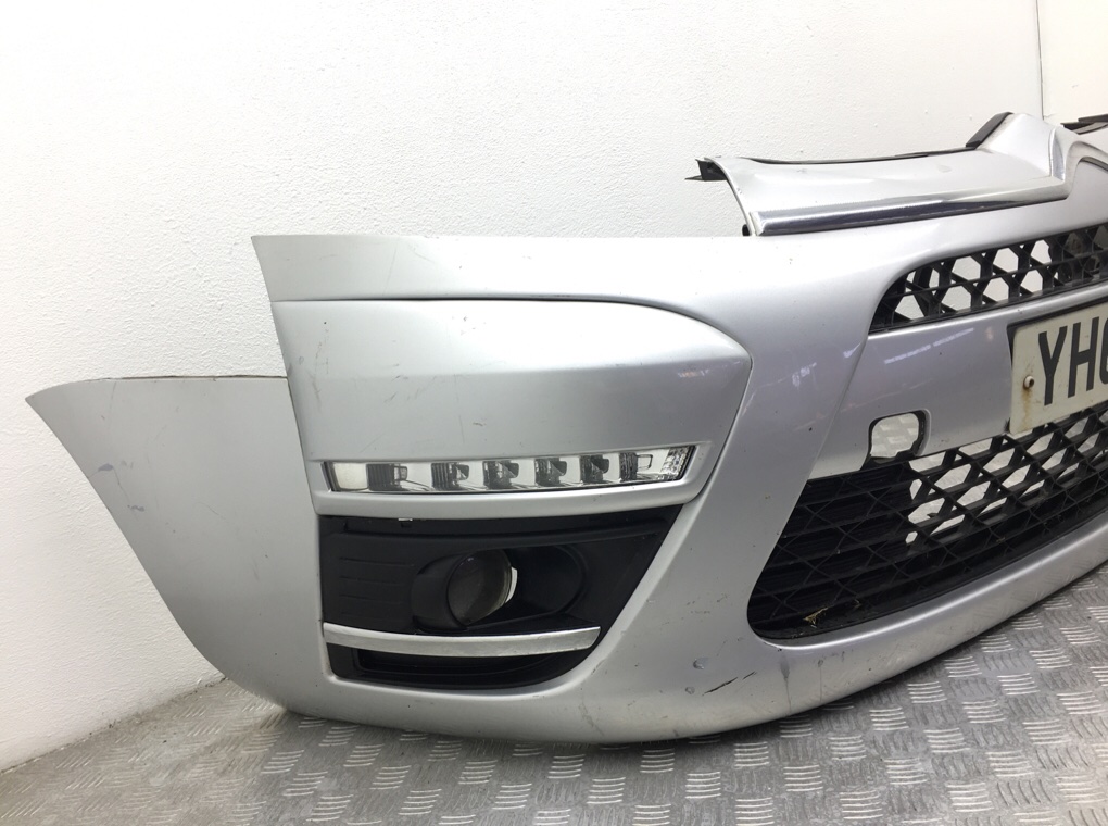 Бампер передний для Citroen C4 Grand Picasso, 2012 г. 1.6 HDi дизель б/у — фото 3