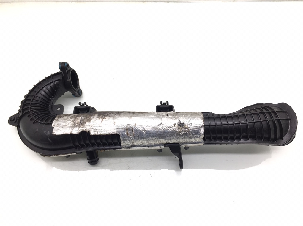 Патрубок интеркулера для Volvo C30, 2010 г. 2.0 TD дизель б/у