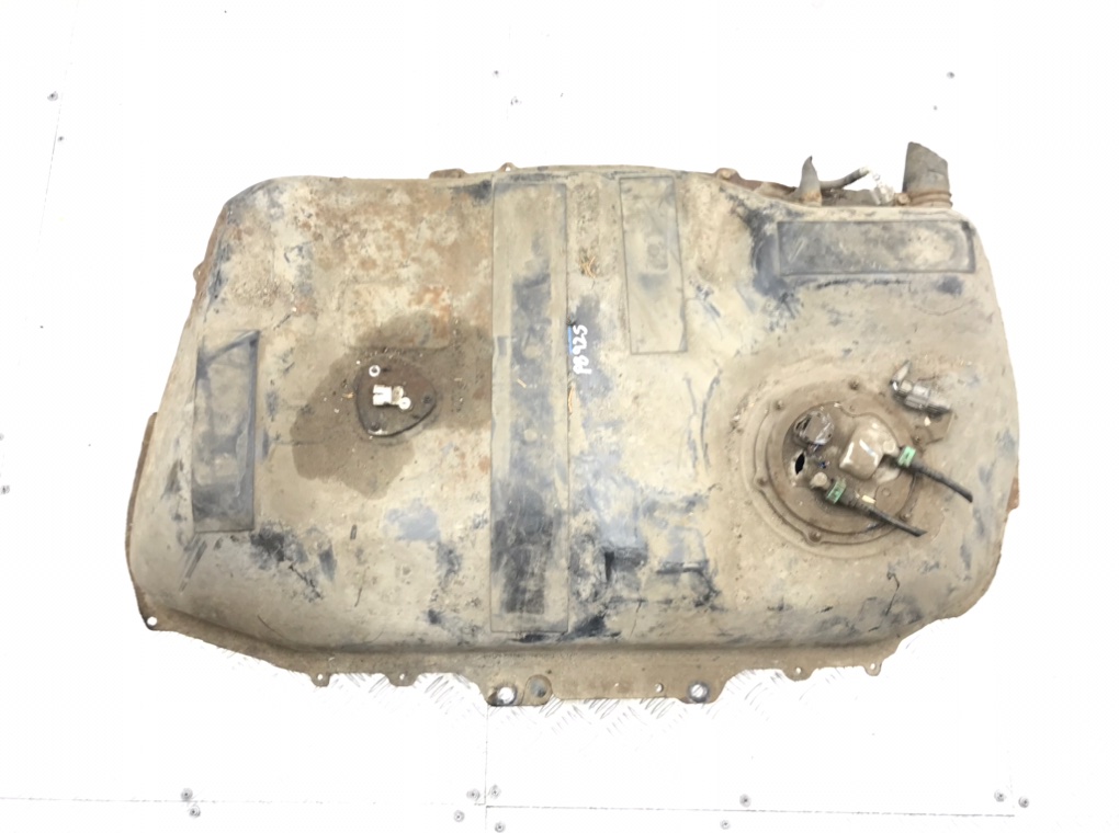 Бак топливный для Mitsubishi Outlander, 2008 г. 2.0 DiD дизель б/у