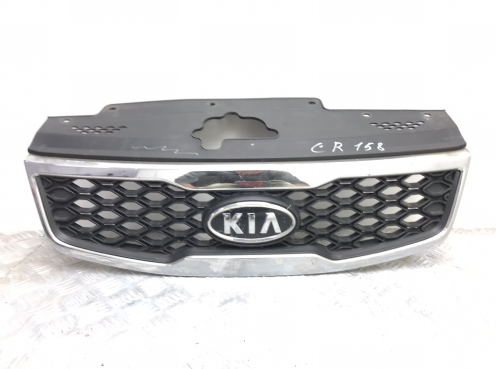 Решетка радиатора для Kia Rio, 2011 г. 1.5 CRDi дизель б/у