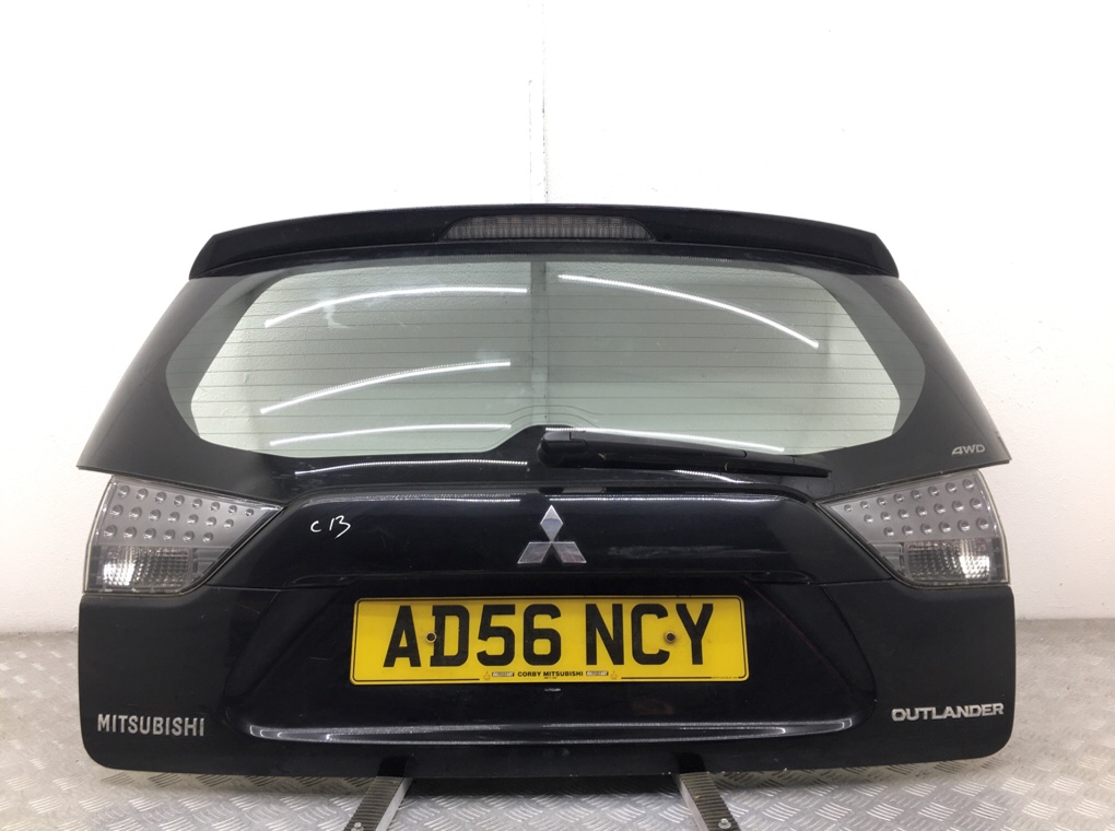Крышка багажника для Mitsubishi Outlander, 2007 г. 2.0 DiD дизель б/у