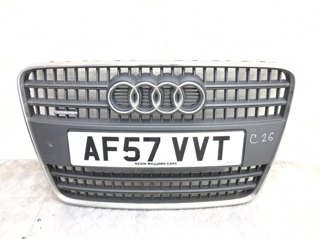 Решетка радиатора для Audi Q7, 2007 г. 3.0 TDi дизель б/у