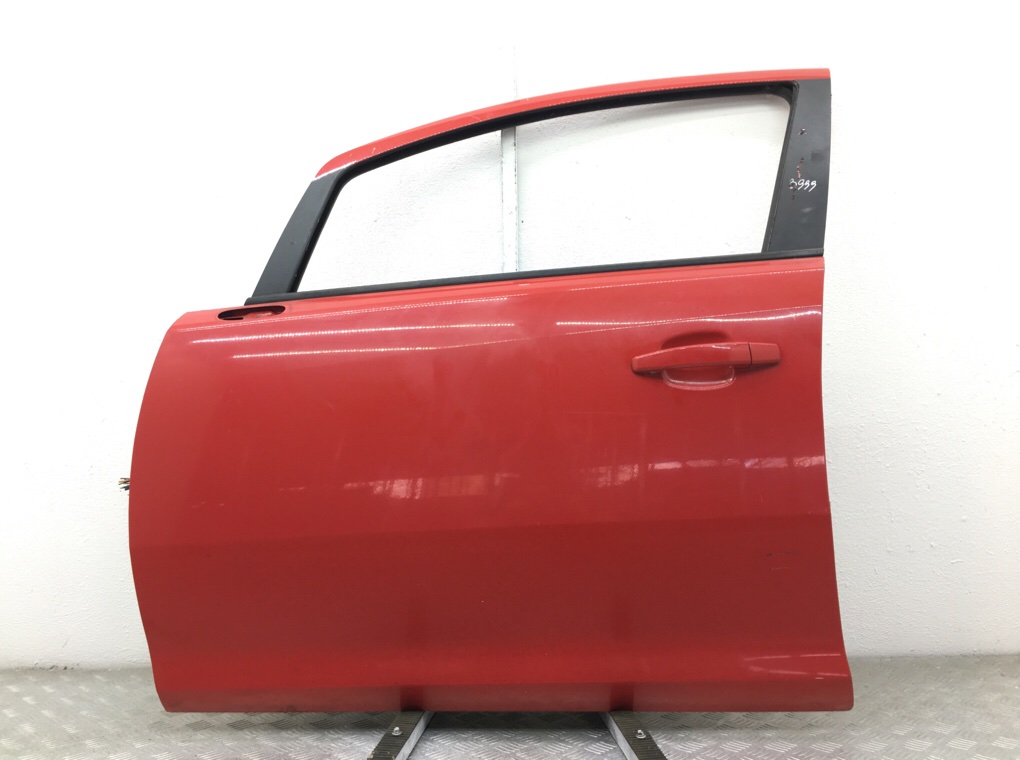 Дверь передняя левая для Opel Corsa, 2010 г. 1.2 i бензин б/у