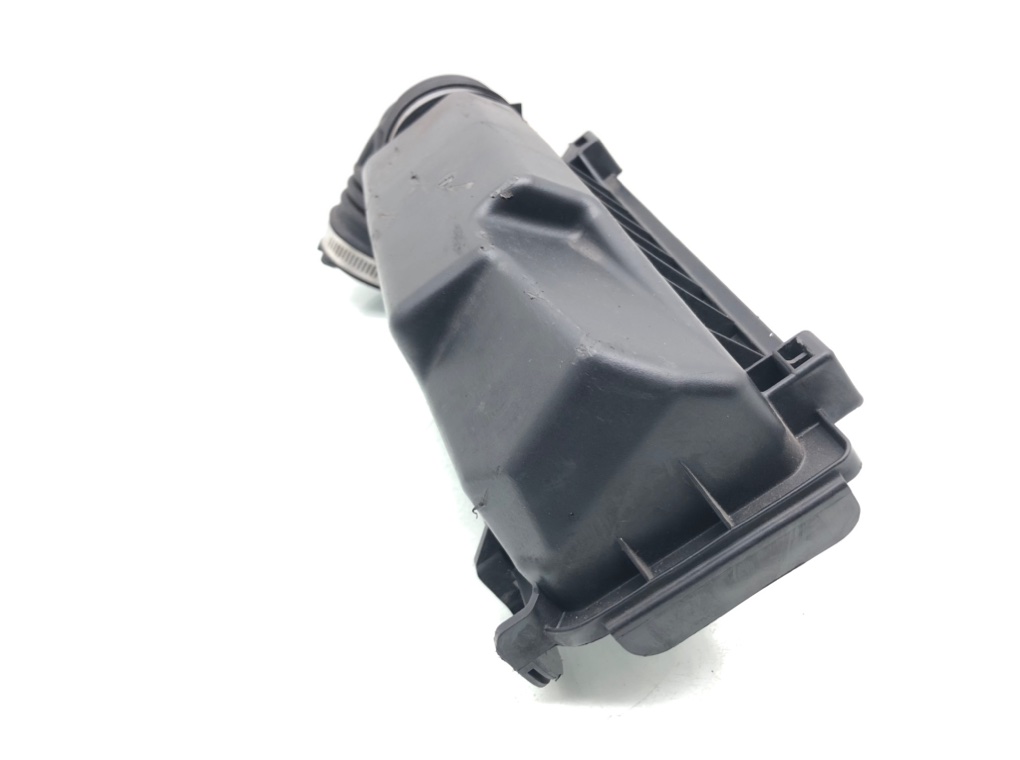 Корпус воздушного фильтра для Suzuki Celerio, 2015 г. 1.0 i бензин б/у — фото 4