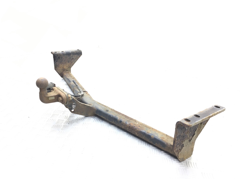 Прицепное устройство (фаркоп) для Volvo S60, 2006 г. 2.0 Ti бензин б/у — фото 4