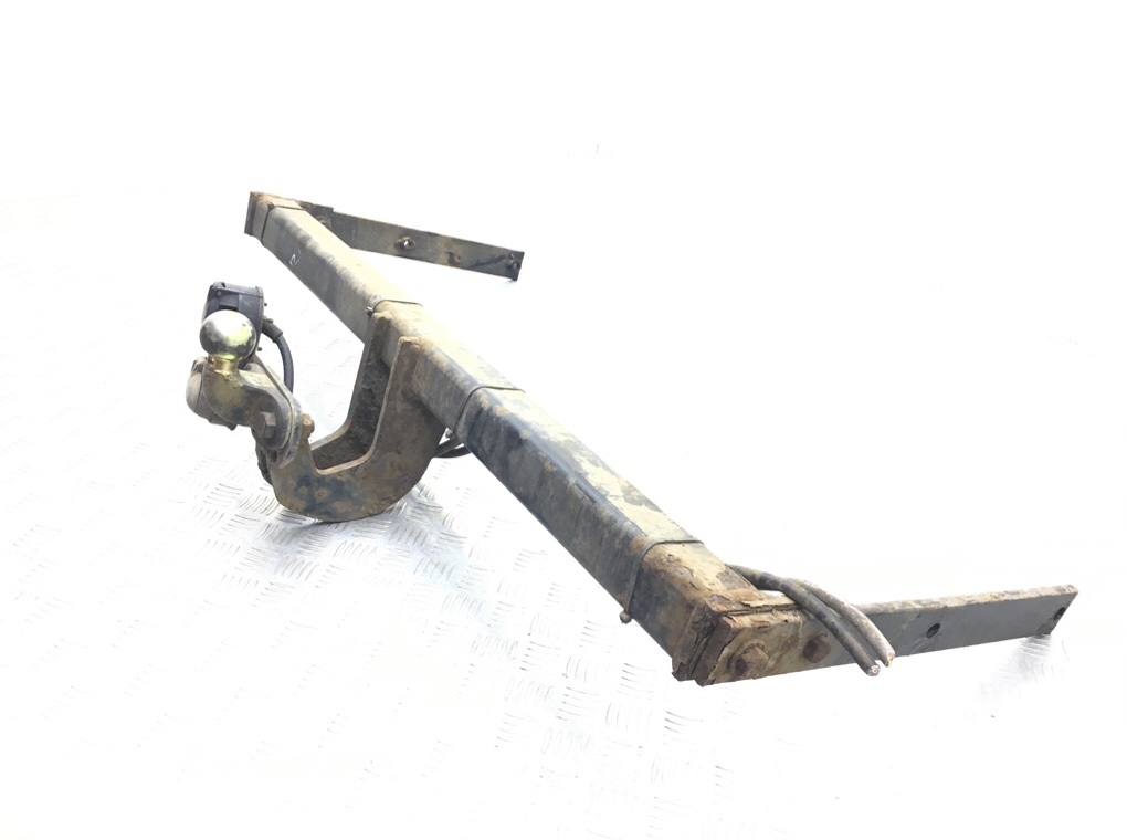 Прицепное устройство (фаркоп) для Volkswagen Tiguan, 2009 г. 2.0 TDi дизель б/у — фото 4