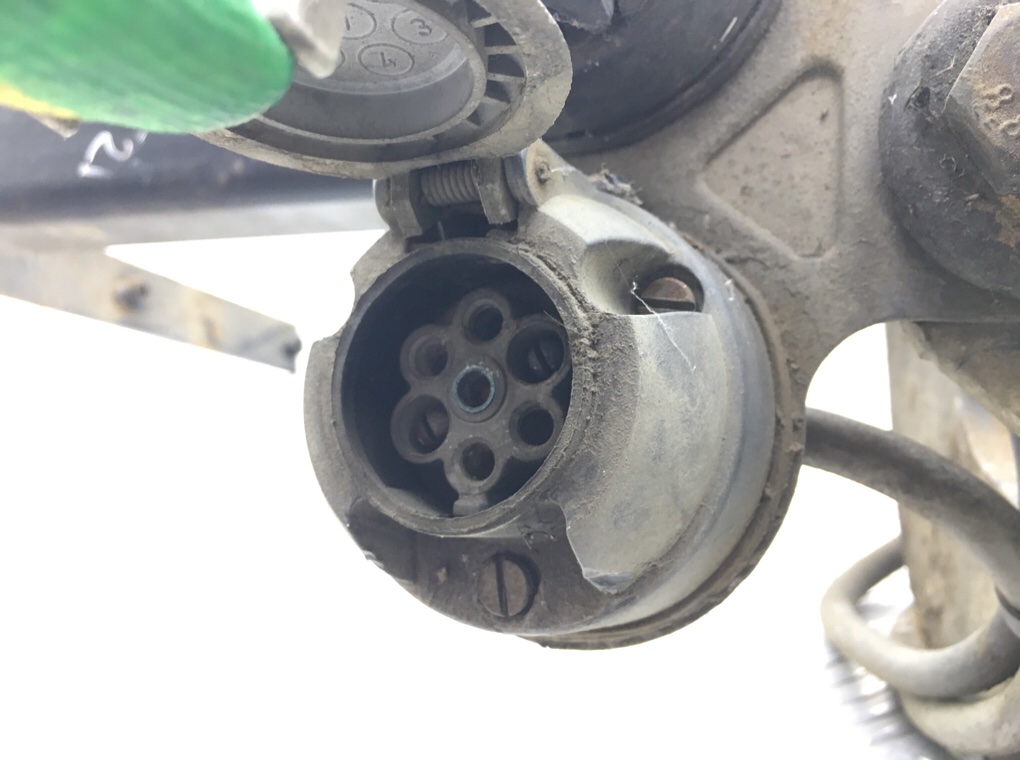 Прицепное устройство (фаркоп) для Volkswagen Tiguan, 2009 г. 2.0 TDi дизель б/у — фото 6