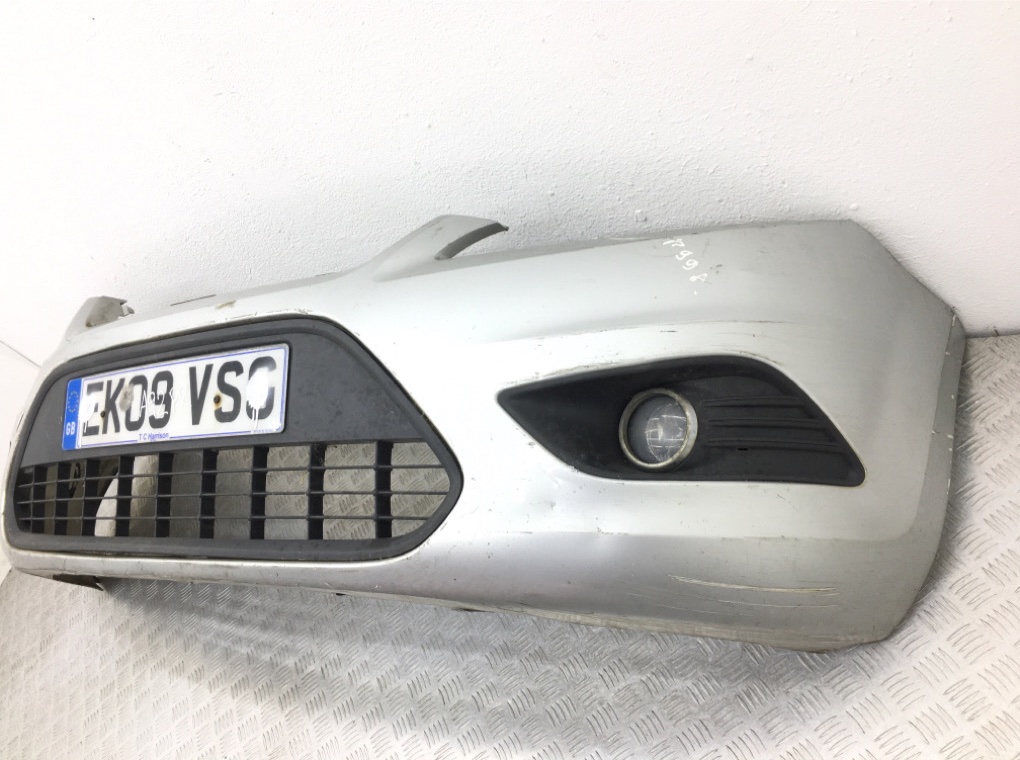 Бампер передний для Ford Focus, 2009 г. 1.6 TDCi дизель б/у — фото 4