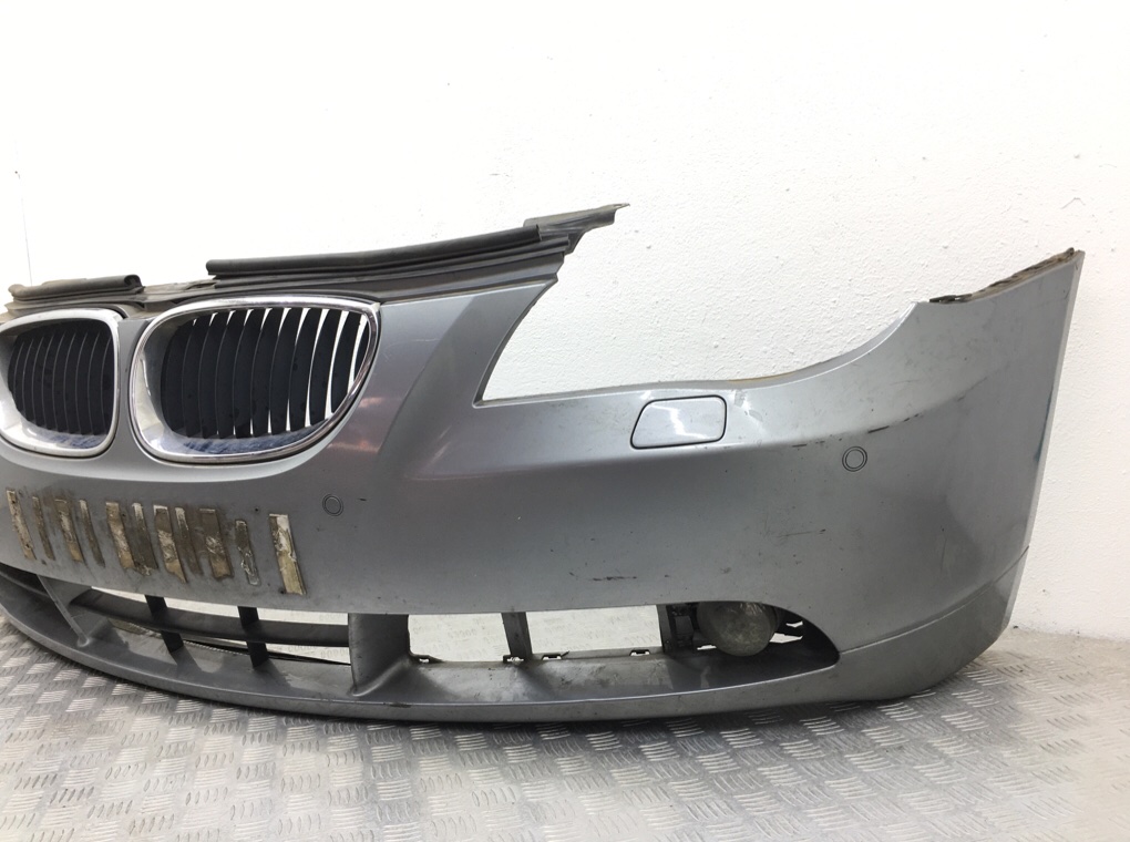 Бампер передний для BMW 5 E60/E61, 2003 г. 2.5 i бензин б/у — фото 4