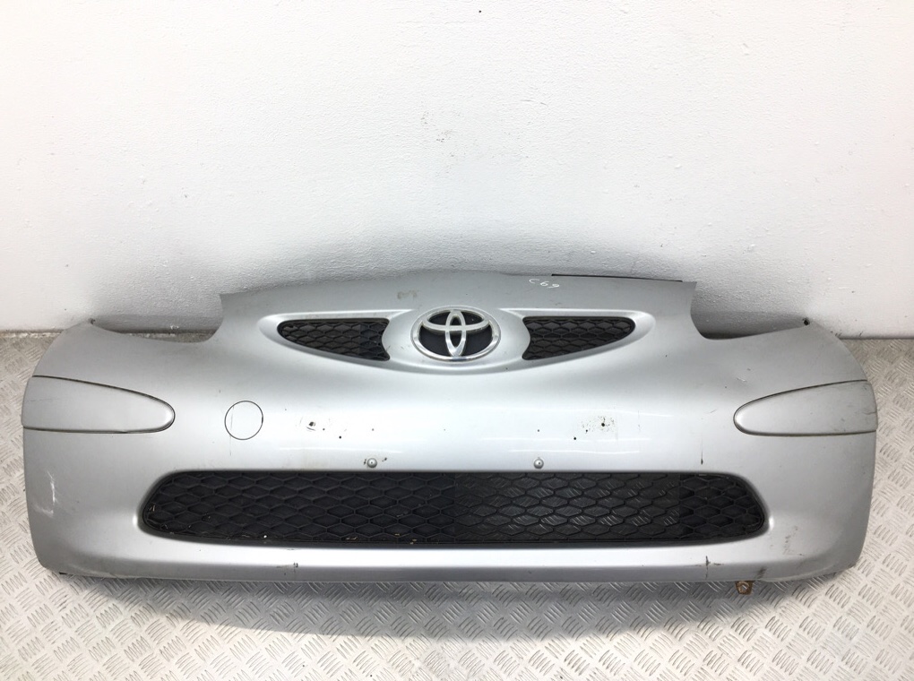 Бампер передний для Toyota Aygo, 2008 г. 1.0 i бензин б/у