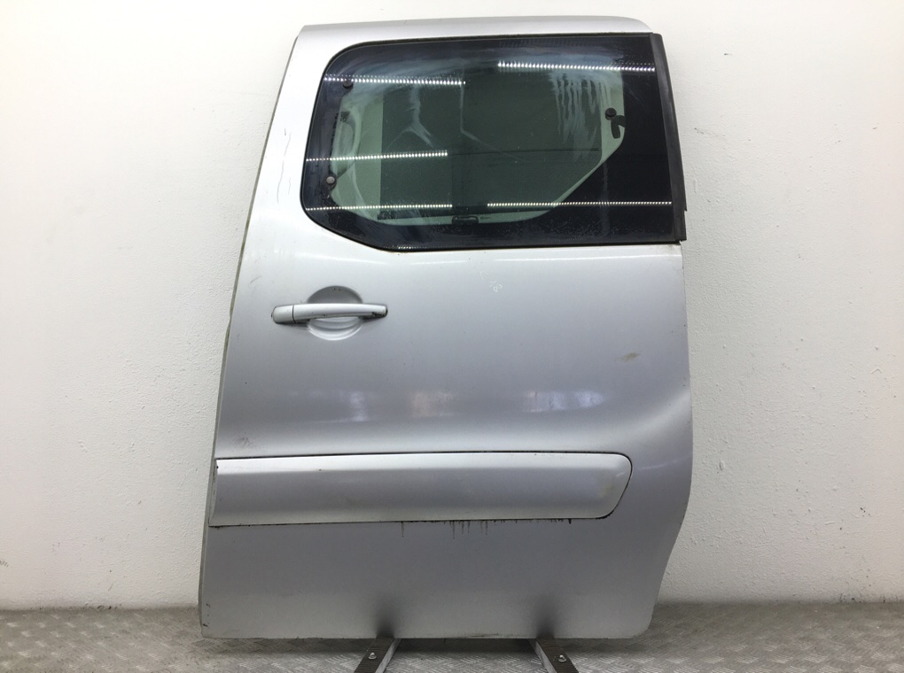 Дверь сдвижная левая для Peugeot Partner, 2009 г. 1.6 HDi дизель б/у