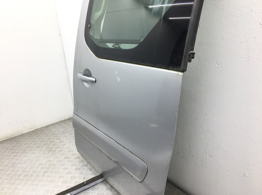Дверь сдвижная левая для Peugeot Partner, 2009 г. 1.6 HDi дизель б/у — фото 3