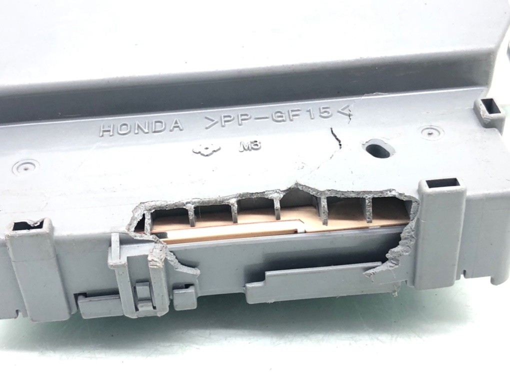 Блок предохранителей для Honda Accord, 2005 г. 2.0 i бензин б/у — фото 4