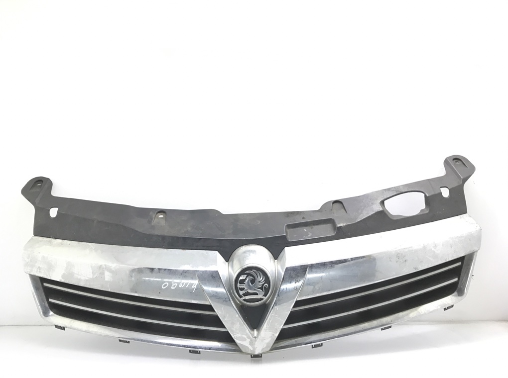 Решетка радиатора для Opel Astra, 2009 г. 1.6 i бензин б/у