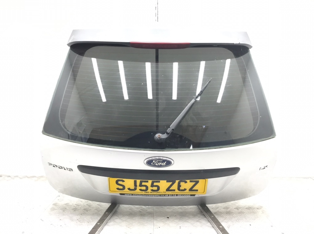 Крышка багажника для Ford Focus, 2005 г. 1.6 i бензин б/у
