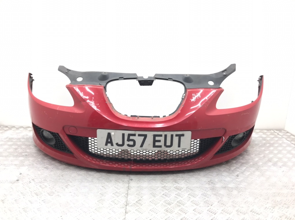Бампер передний для Seat Leon, 2007 г. 1.9 TDi дизель б/у